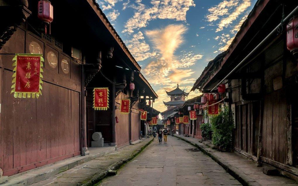 逃离危险禁地